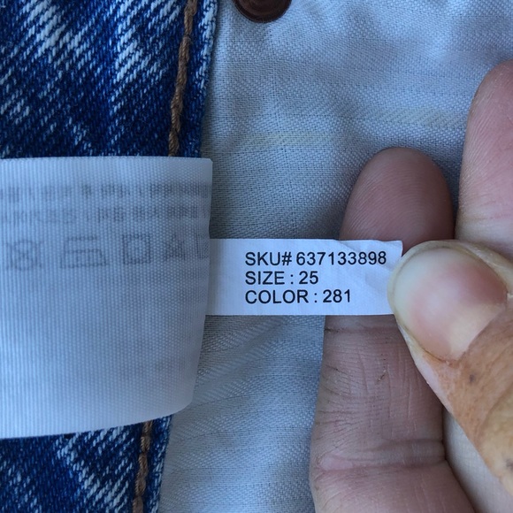 ABERCROMBIE & FITCH • Acid Stone Wash Natural Rise Denim Skirt Raw Hem Size 25 - Picture 12 of 16